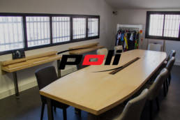 Poli meeting room